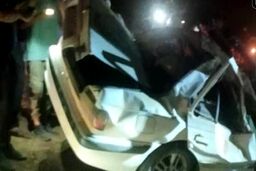 برخورد وحشتناک خودرو با تیر برق/ زندگی تلخ پدر و دختر در چهارمحال و بختیاری پایان یافت