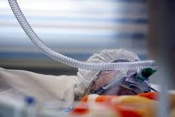 مرگ زن جوان با تزریق آمپول بی حسی در کلینیک زیبایی 