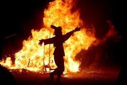 مرگ دلخراش 3 دختر و پسر کوچولوی مرندی در انفجار ترقه های جامانده