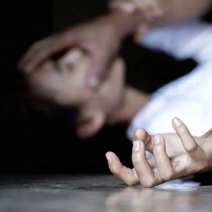 ادعای آزار یک دختر جوان در دفتر کاری صوری