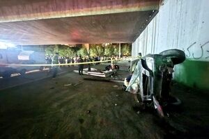 سقوط خودرو از روی پل در تهرانپارس؛ زن و مرد جوان جان باختند