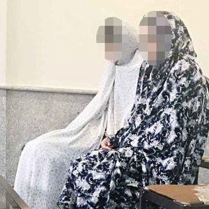مادر و دخترشعبده باز، پوشاک مغازه ها را غیب می کردند