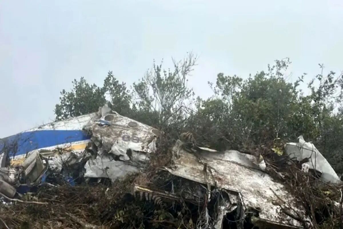 سقوط یک هواپیمای نظامی در کلمبیا با ۱۱۰ سرنشین/ ویدئو