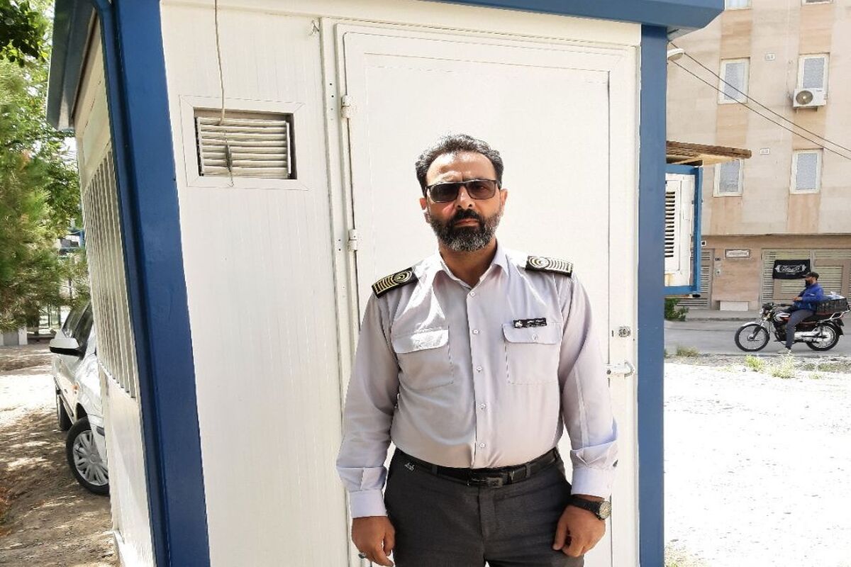 راننده اتوبوس، دختر عربستانی را به خانواده اش رساند