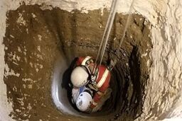 نجات معجزه‌آسای کودک ۲ ساله از چاه ۸.۵ متری بهشهر با کمک نوجوان 12 ساله