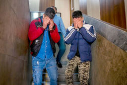 دردسر دو پسر جوان با خودکشی دو خواهر نوجوان