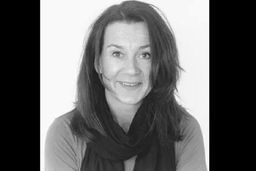 قتل نویسنده پرفروش