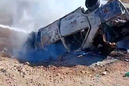 زنده زنده سوختن راننده خودرو 17 ساله در آتش/ ویدئو