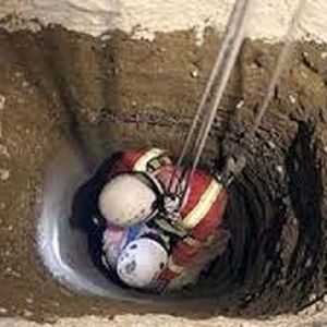 مرگ تلخ مرد جوان بر اثر ریزش چاه در فریمان 