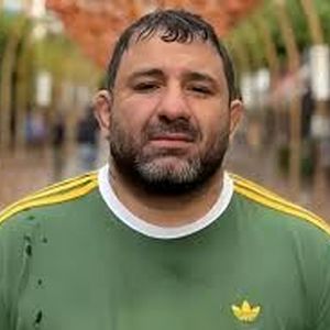 هانی کُرده کیست؟ از درگیری مسلحانه با مأموران پلیس تا حضور در برنامه «رُک»