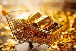 هشدار به خریداران طلا در فضای مجازی/ مراقب «خالی‌فروشی» باشید/ ویدئو