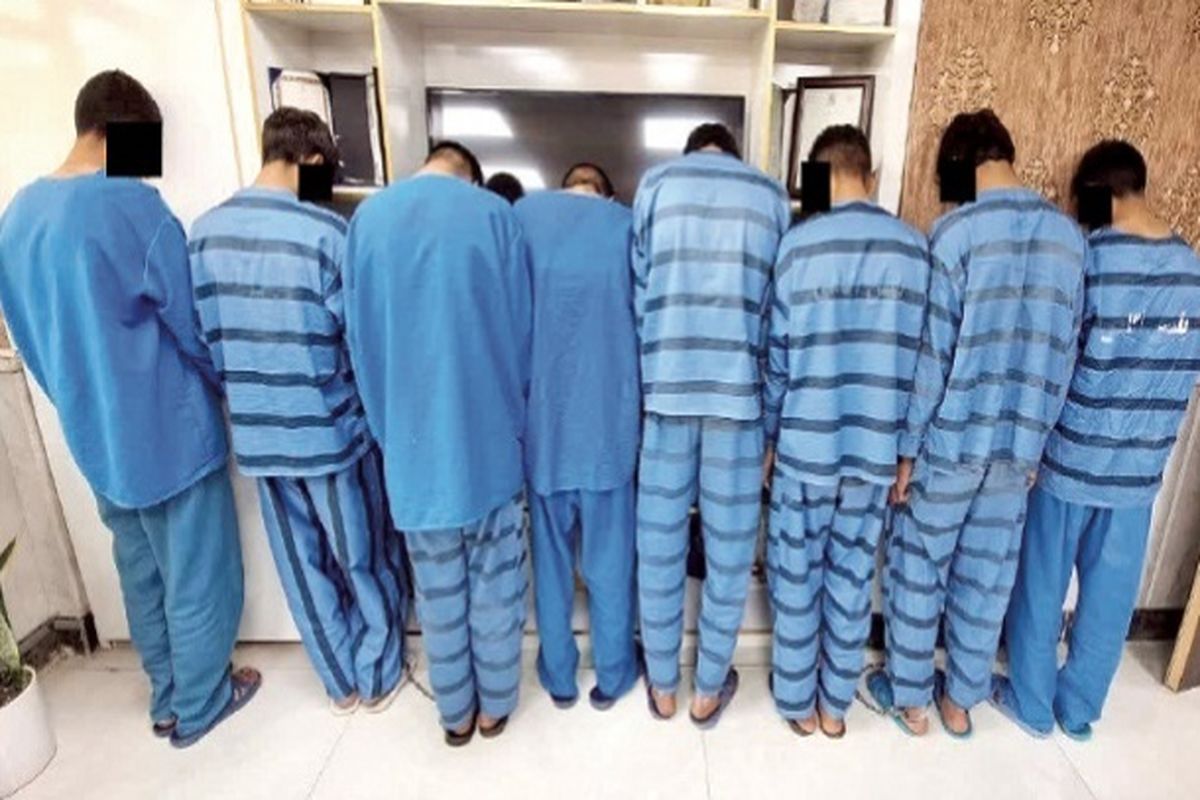 ماجرای یورش نقابداران قمه کش به جشن های خانوادگی