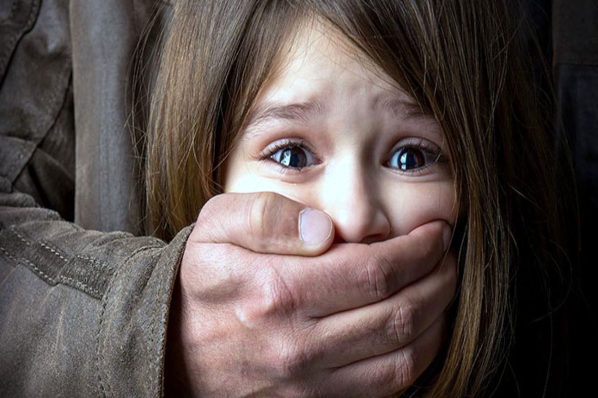 بزرگترین باند کودک آزاری در فرانسه