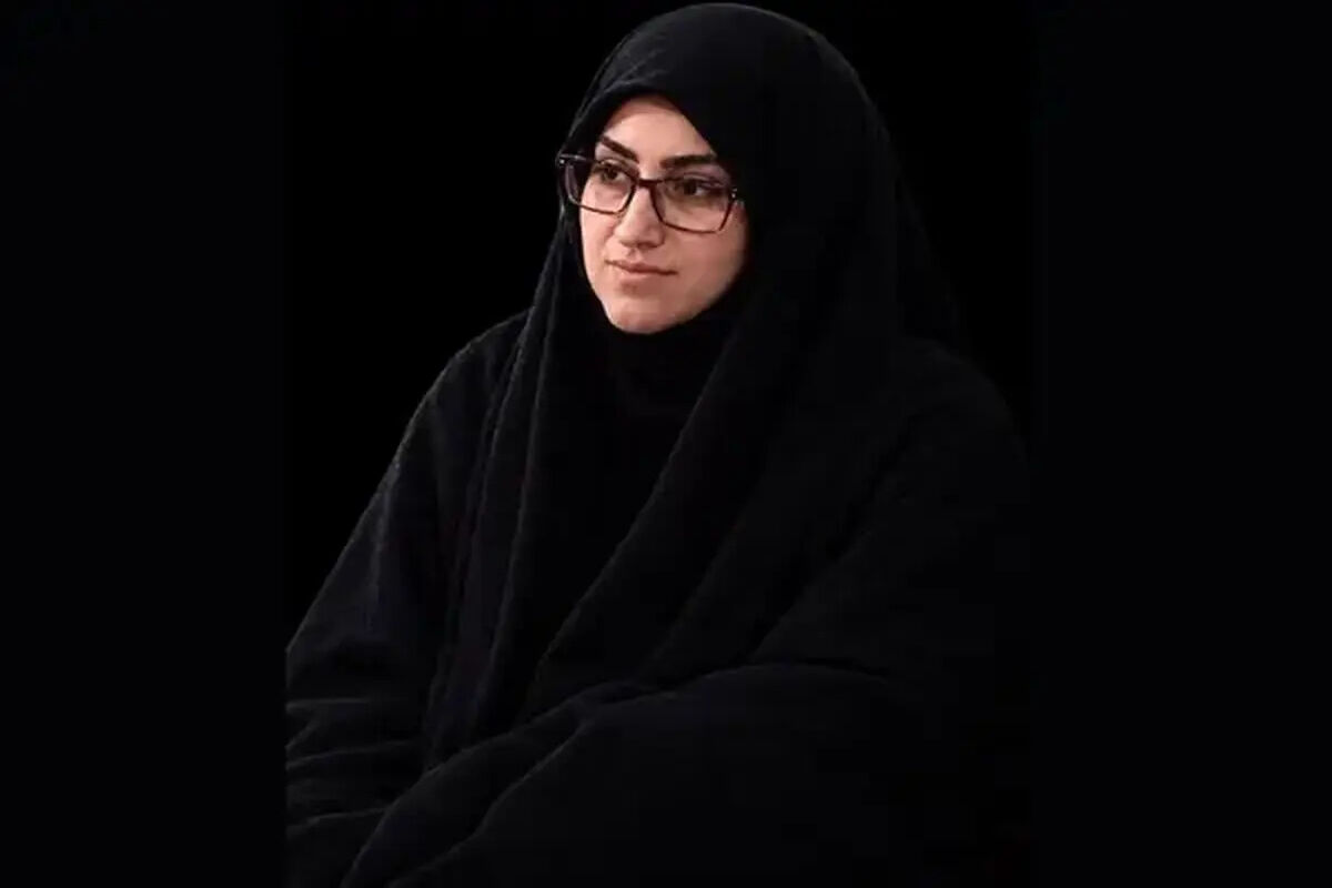 تصاویر تلخ از خودروی بانوی شهیده «افسانه عقیلا»؛ هدف اصابت گلوله از چهار طرف 