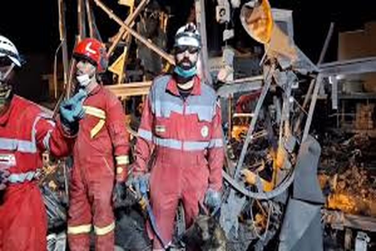 نجات معجزه‌آسای کودک ۶ ماهه از دل آوار حملات هوایی/ ویدئو