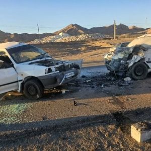 برخورد مرگبار پژو و پراید در محور بهاباد