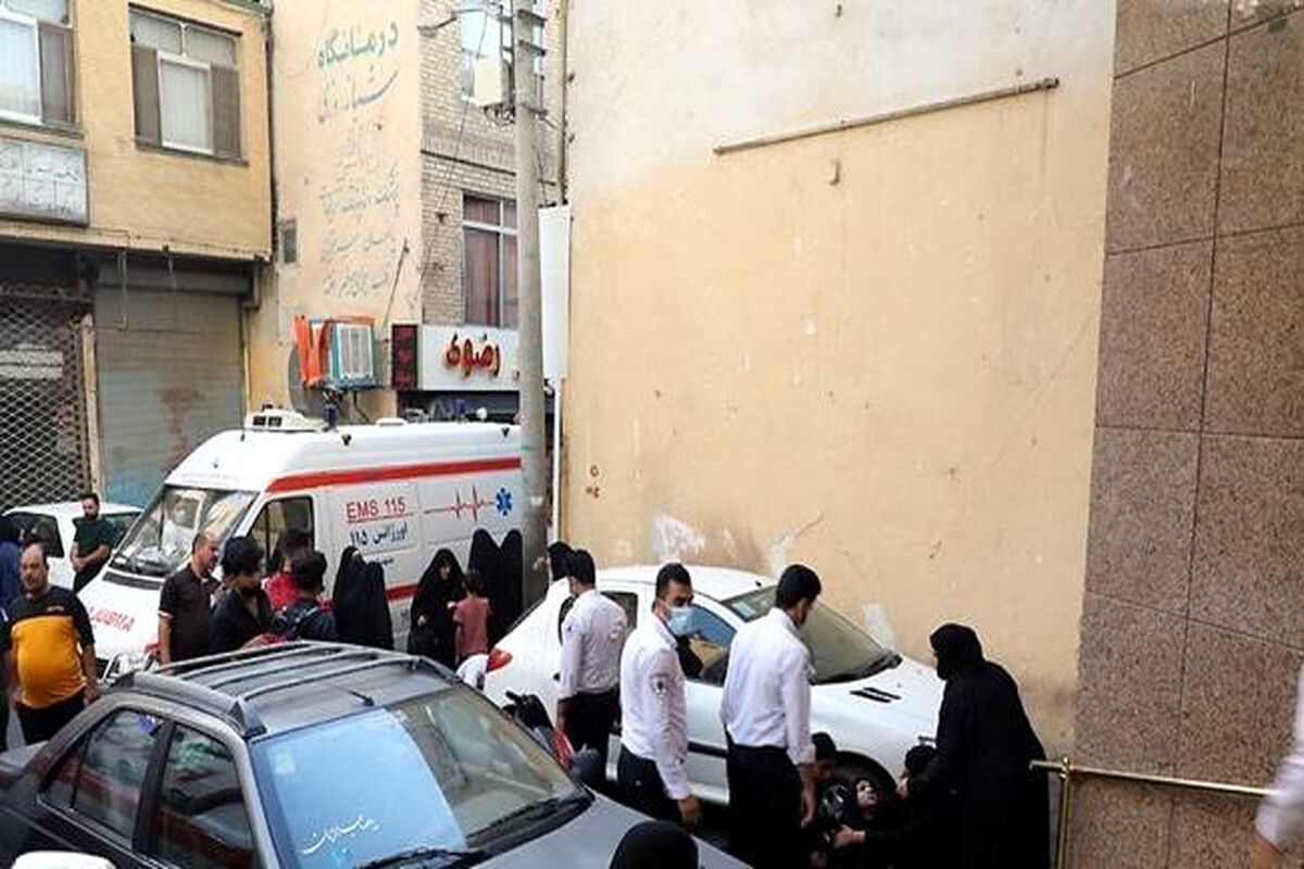 گازگرفتگی ۱۷ نفر در یک هتل آپارتمان در مشهد 