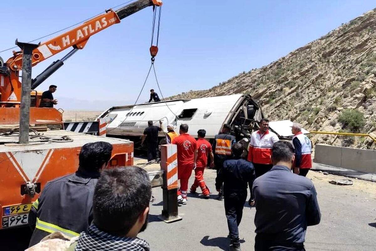 سقوط اتوبوس در جاده دماوند با ۴ فوتی/ ویدئو