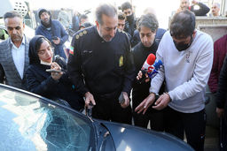 بازسازی صحنه تخریب خودروهای مردم به دست اشرار/ ویدئو