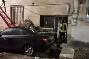 انفجار منزل مسکونی در خیابان شهدای صفری اراک یک مصدوم برجا گذاشت