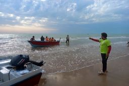 نجات جان از امواج سهمگین خزر؛ رهایی یک‌هزار نفر از غرق شدگی در پنج ماه