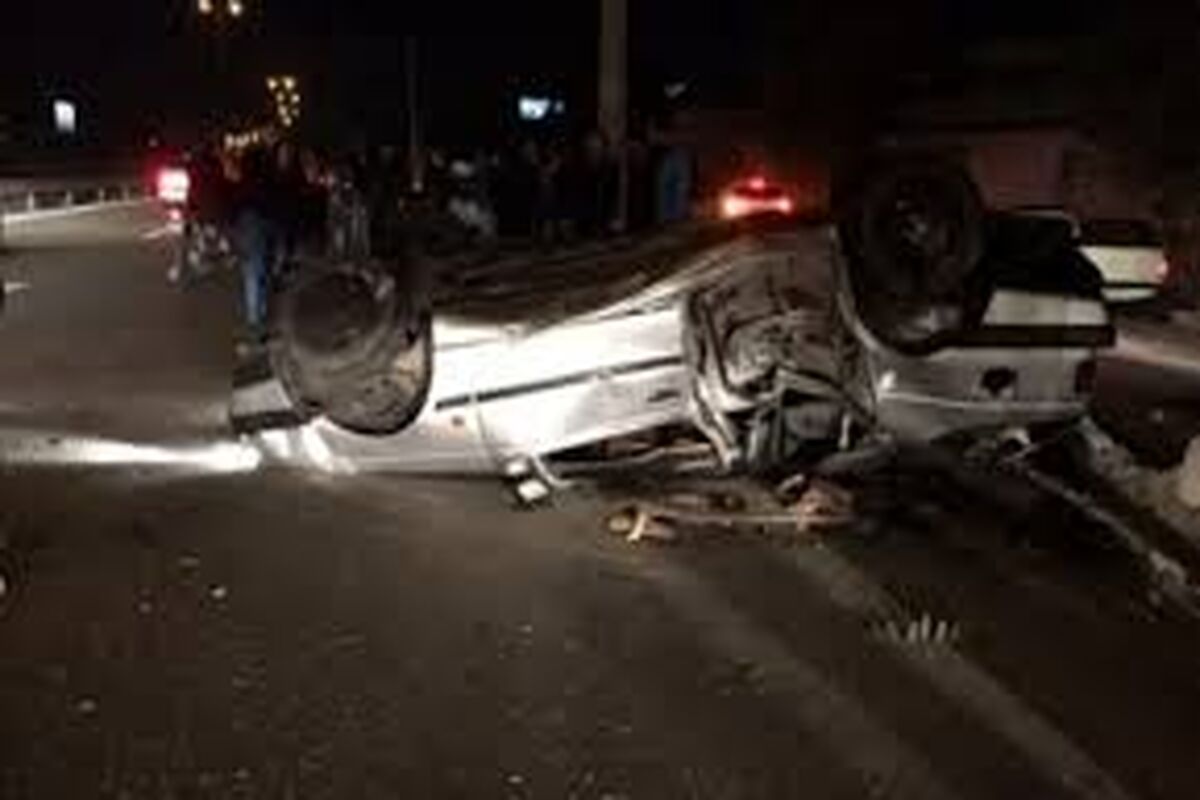 مرگ هولناک ۸ نفر در ماجرای سقوط پژو از پل هوایی در زاهدان 