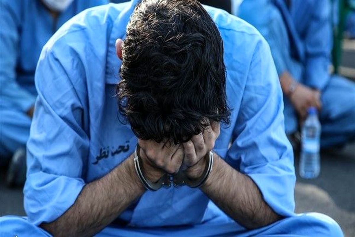 ناپدری راز سرقت های پسرخوانده اش را لوداد
