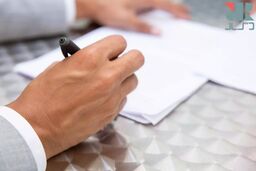 آیا قولنامه دستی اعتبار قانونی دارد؟ بررسی جامع و نکات حقوقی