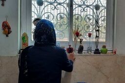کارتن خوابی مرد عاشقی که زنش او را از خانه بیرون انداخت