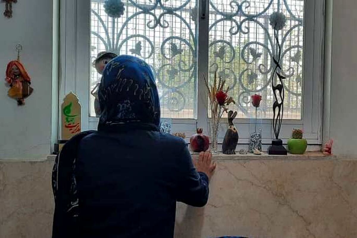 کارتن خوابی مرد عاشقی که زنش او را از خانه بیرون انداخت