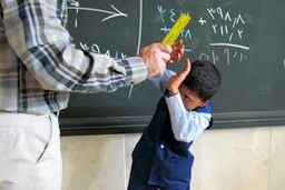 روایت جدید از تنبیه بدنی ۱۳ دانش آموز در سنندج