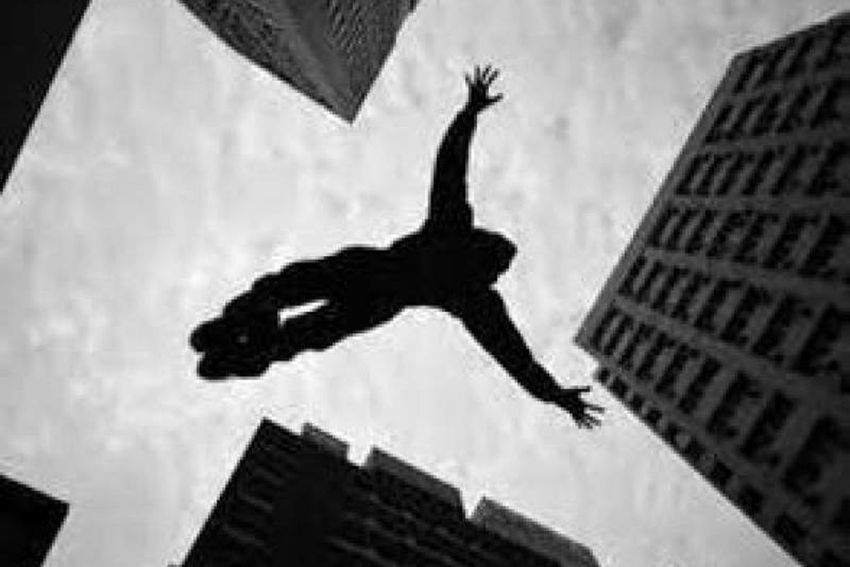 مرگ تلخ زن مازندرانی در هنگام تمیز کردن شیشه خانه اش