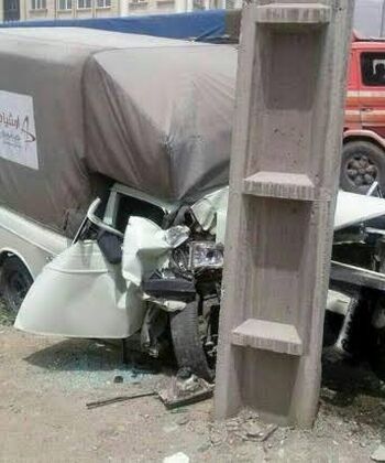 برخورد وانت با تیربرق ۸ مصدوم برجای گذاشت