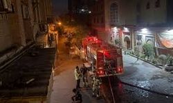 جزئیات آتش سوزی گسترده یک ساختمان اقامتی در خیابان سعدی 