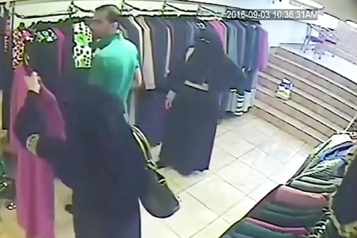 سارقان لباس فروشی‌های گرگان دستگیر شدند