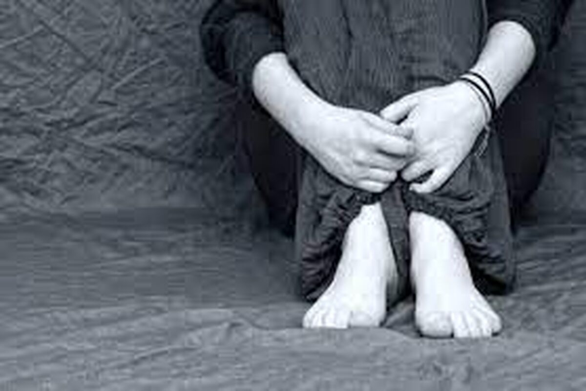 ملاقات شوم دختر فروشنده با تاجر قلابی