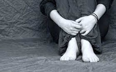 ملاقات شوم دختر فروشنده با تاجر قلابی