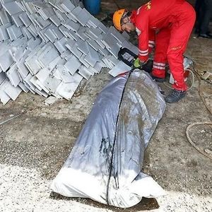 جزئیات مرگ یک کارگر قروه‌ای بر اثر سقوط در مخزن روغن 