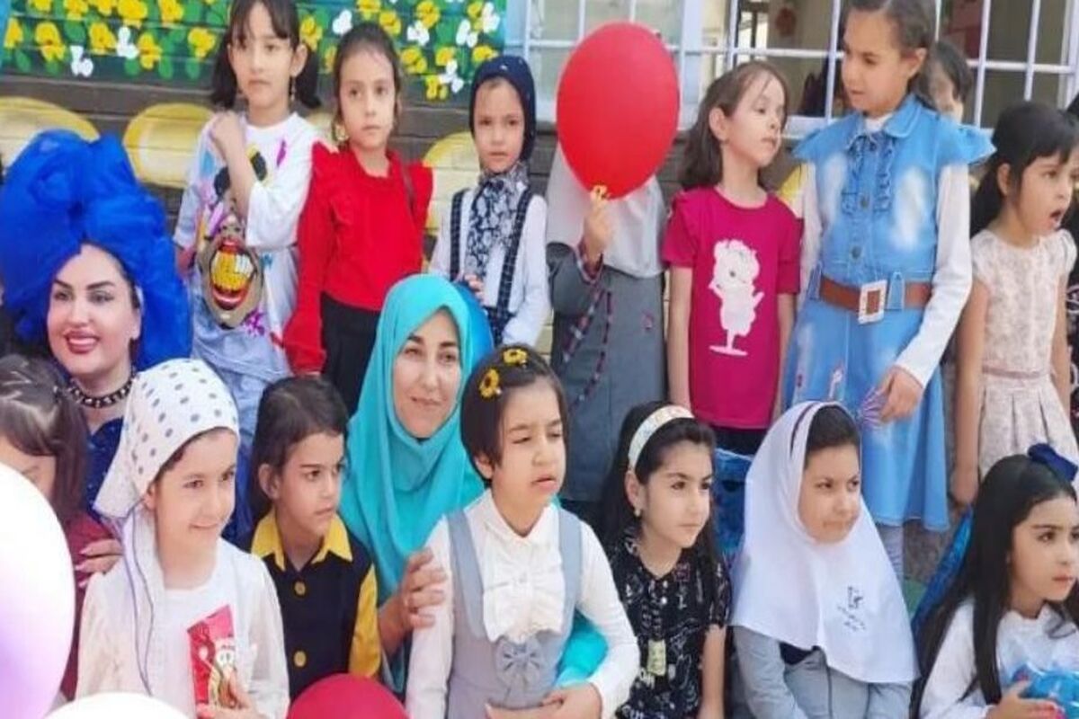 گروه کودک بین المللی فرشته مهربون با افتخار برگزار می کند