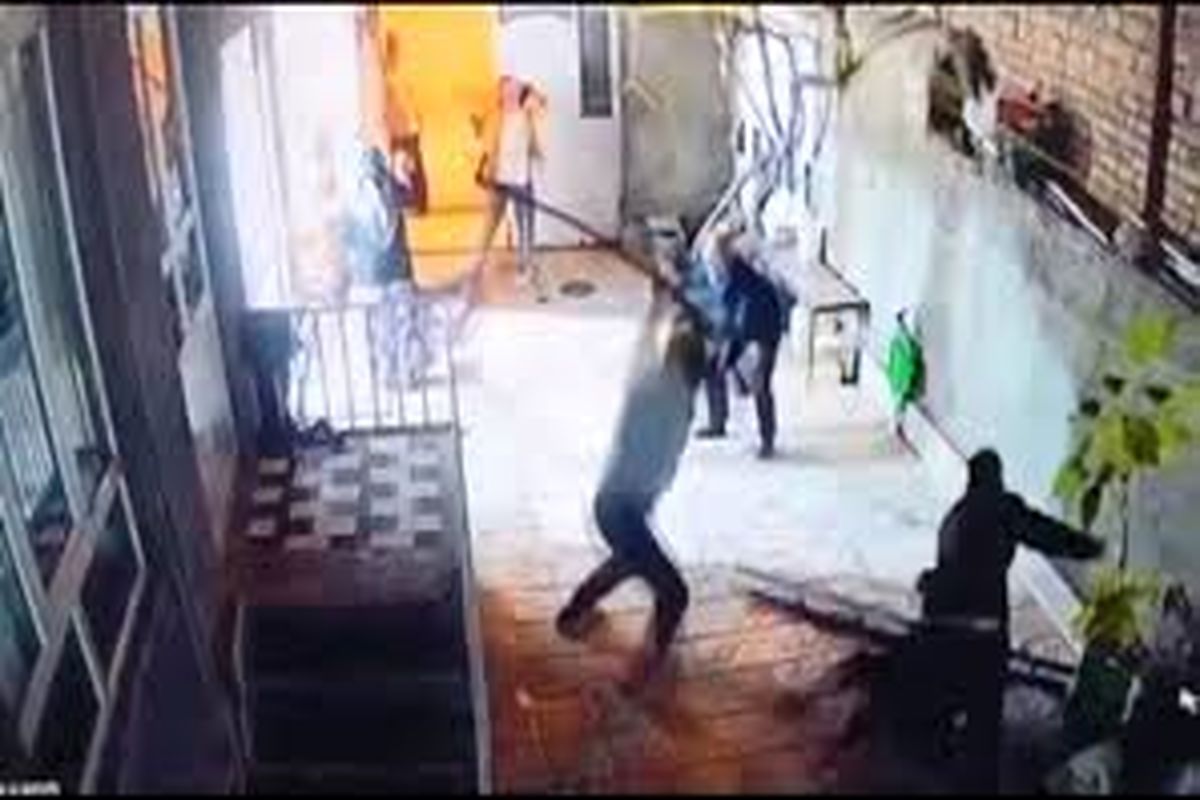 پلیس در تعقیب عاملان قتل پیرمرد اهری