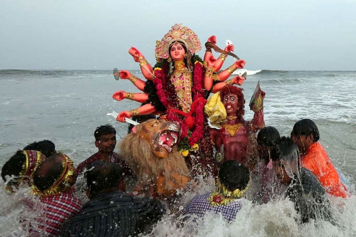 غرق شدن 133 هندی در مراسم «چات پوجا »