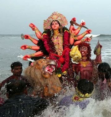 غرق شدن 133 هندی در مراسم «چات پوجا »