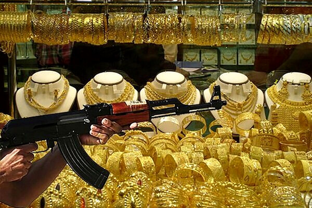 لحظه  سرقت از یک طلافروشی در تبریز/ ویدئو