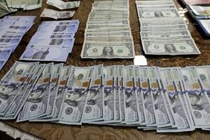 کشف دلار های تقلبی به ارزش میلیاردی در شیراز 