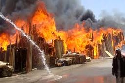 وقوع آتش‌سوزی بزرگ در قندهار/ ویدئو