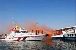 شناور مسافری در خلیج‌فارس غرق شد