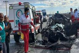 5 کشته در تصادف هولناک تریلی با پژو 405 در جاده چناران