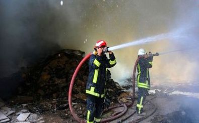 حریق بامدادی در کارگاه کفاشی خیابان جمهوری