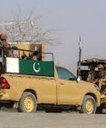 8 پلیس پاکستان در مرز افغانستان کشته شدند 