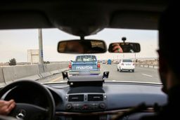 تعقیب خودروی حامل مواد مخدر در شهر سنگر گیلان/ ویدئو